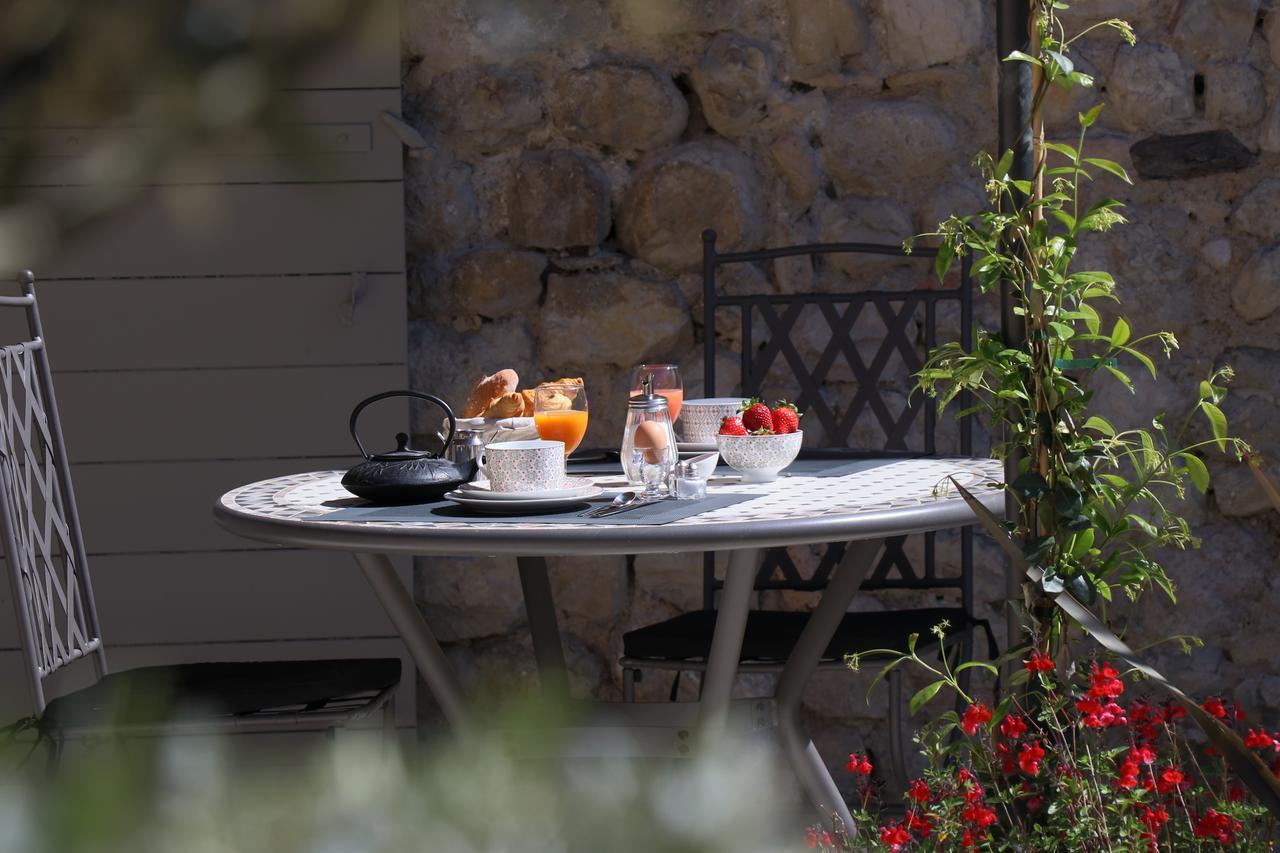 Ancienne Cure Bed and Breakfast Buis-les-Baronnies Buitenkant foto